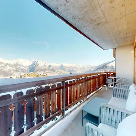 Pleasant With Views Daire *