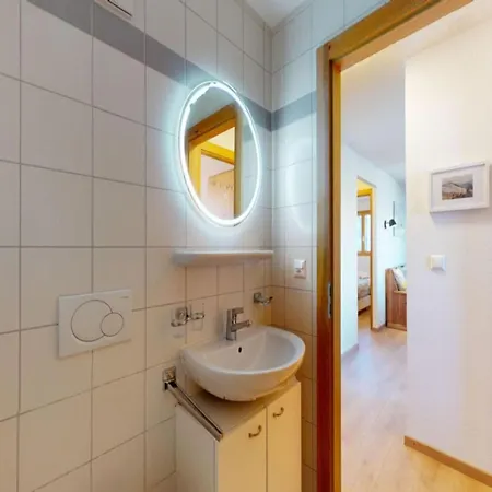 In Near Lift & Sauna Apartamento *