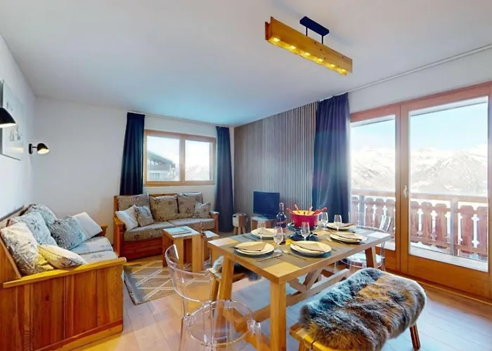 In Near Lift & Sauna *