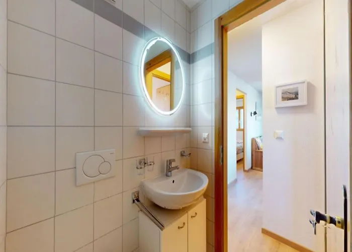 In Near Lift & Sauna Daire *